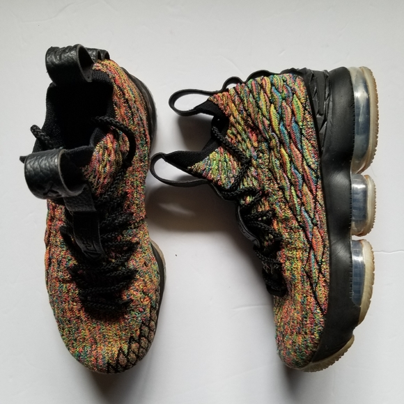 lebron 15 size 4.5